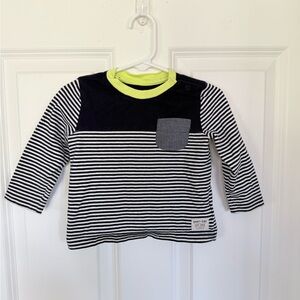 Gap Striped Navy and White Kids Shirt w/ Pocket - Size 12 -18 months